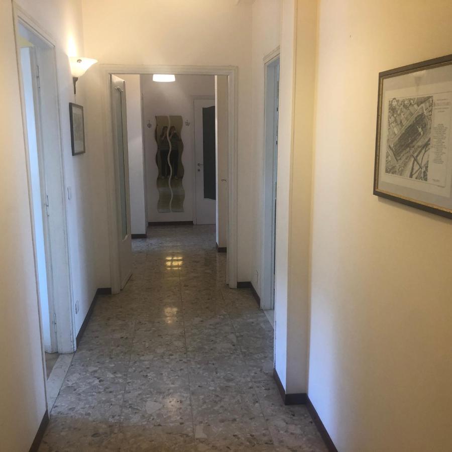 Apartment Montebello Parma Exteriör bild