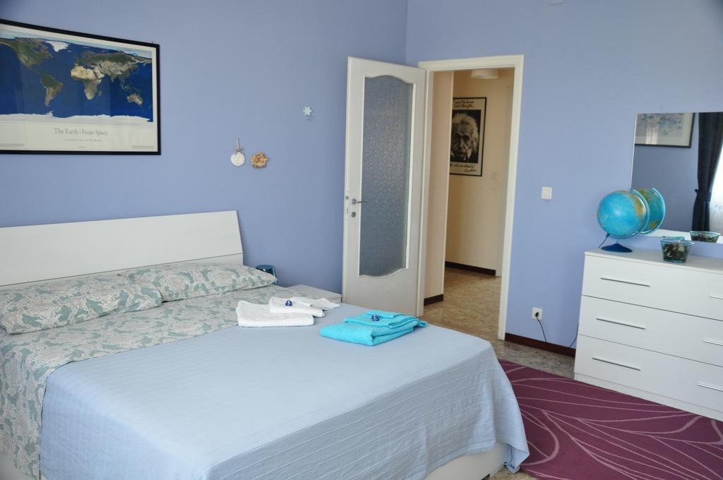 Apartment Montebello Parma Exteriör bild